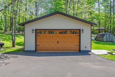 Absolutely immaculate lakeside gem perfectly situated on - photo 31