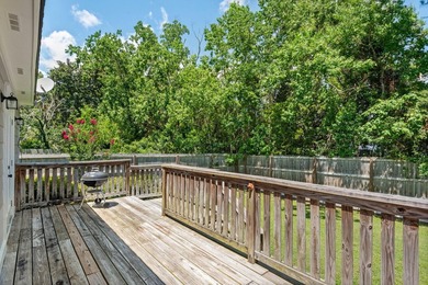 An elegantly crafted cottage, this two-story home in Santa Rosa - photo 32
