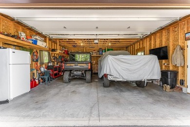 Absolutely immaculate lakeside gem perfectly situated on - photo 46