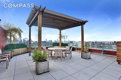 A beautifully maintained one-bedroom residence with a private - photo 7