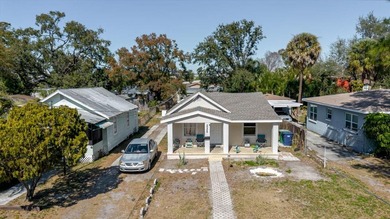 Finally is vacant and Freshly painted and move-in ready!! - photo 4