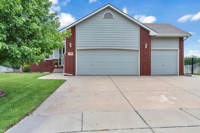 Back on the market at no fault of the seller! Welcome home to - photo 1