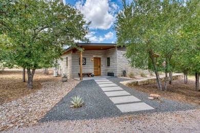 Lake LBJ Home For Sale in Kingsland Texas