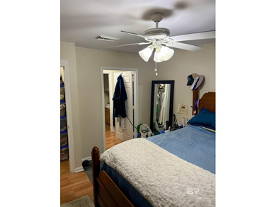 3 bedroom 2 bath upstairs unit in Colony Club. Unit has been - photo 12