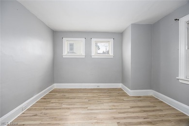 Welcome to 19307 Kildeer Avenue in Cleveland! 3 bedrooms, 1 1/2 - photo 13