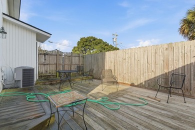 2 bedroom, 2 bath townhome located at 2309 Withers Drive in - photo 15