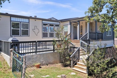 Lake LBJ Home For Sale in Kingsland Texas