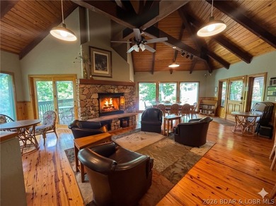 Inviting Lake Home in prestigous Foxhead Shores Estates brings - photo 46