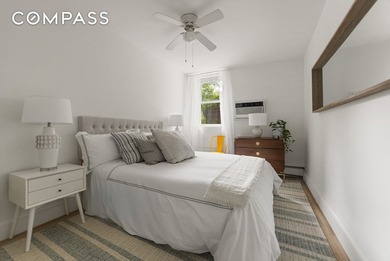 Welcome home to this sunny and peaceful one bedroom unit in the - photo 4
