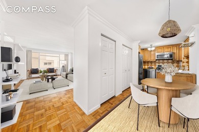 Welcome to Residence 3D at the Frost House. This 1 bedroom home - photo 2
