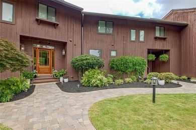 Lake Peachtree Condo For Sale in Peachtree City Georgia