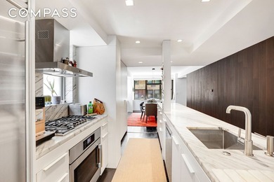 **Huge 3-Bedroom Co-op on Billionaire Row** A stunning - photo 3
