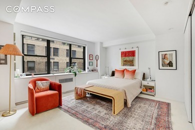 **Huge 3-Bedroom Co-op on Billionaire Row** A stunning - photo 10