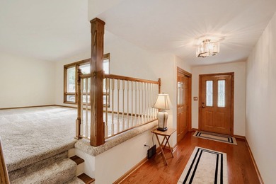 Bright, clean, and ready for you, this four bedroom, 2.5 bath - photo 4