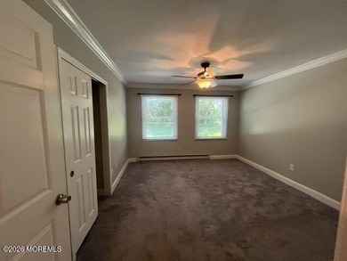 This stunning twin/semi-detached ranch-style home offers a - photo 17