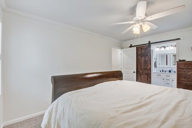 Lovingly updated with a fresh coastal-inspired aesthetic, this - photo 29