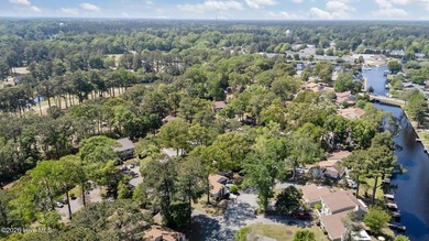 MOTIVATED SELLER! Charming and well-maintained townhome with - photo 38