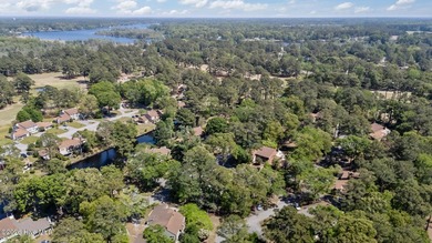 MOTIVATED SELLER! Charming and well-maintained townhome with - photo 42