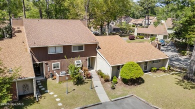MOTIVATED SELLER! Charming and well-maintained townhome with - photo 46