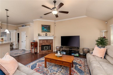 Stunning Northshore Home in Heart of Portland! The open concept - photo 7