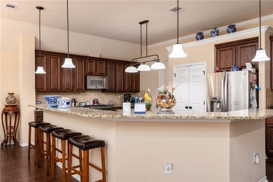 Stunning Northshore Home in Heart of Portland! The open concept - photo 9