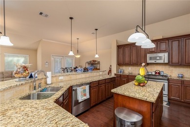 Stunning Northshore Home in Heart of Portland! The open concept - photo 10