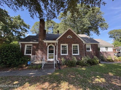 Charming 2-bedroom, 2-bath home partially furnished home offers - photo 1
