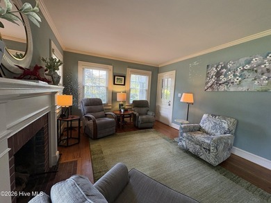 Charming 2-bedroom, 2-bath home partially furnished home offers - photo 3