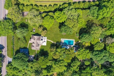 Set on 1.7 acres just minutes from East Hampton Village Main - photo 4