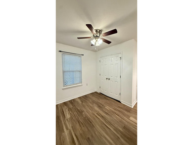 Welcome to this beautifully updated 2-bedroom, 2-bath townhouse - photo 17