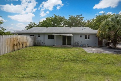 2227 NE 3rd Ave 1 & 2 - photo 26