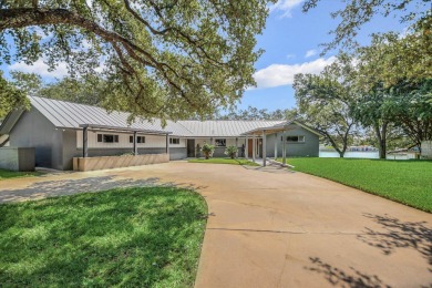 Lake Home For Sale in Horseshoe Bay, Texas