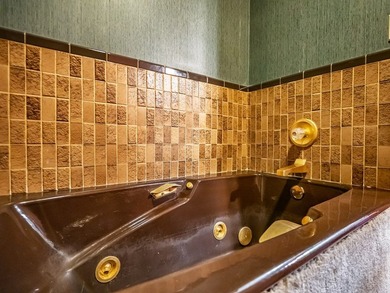 Nestled on 3.7 beautifully landscaped acres in North Mississippi - photo 50