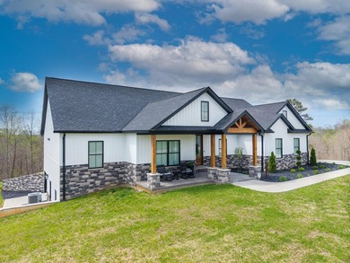 NEW PRICE!! Experience the best of luxury living in this - photo 14
