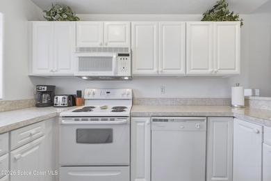 Welcome to your slice of paradise in the highly sought-after - photo 9