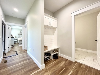 NEW PRICE!! Experience the best of luxury living in this - photo 51