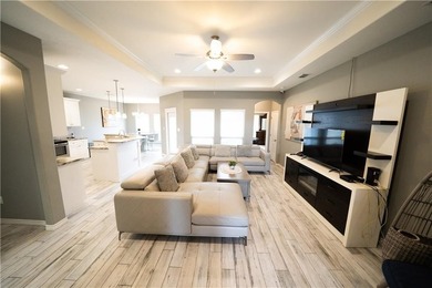Exquisite 4 bedroom, 3 bath home with a 2 car garage, featuring - photo 6