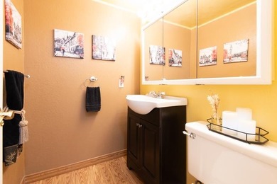 Welcome to this beautiful two-story home in the desirable - photo 21