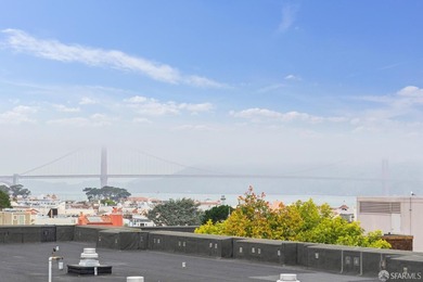 Sophisticated and modern living is offered in this Marina - photo 26