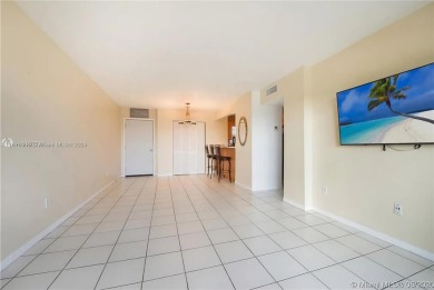 (private lake, pond, creek) Condo For Sale in Miami Florida