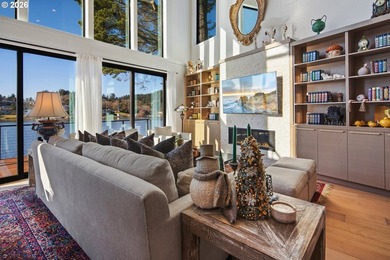 Completed in December 2024, this exquisite lakefront retreat - photo 4