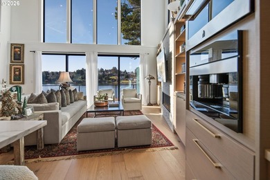 Completed in December 2024, this exquisite lakefront retreat - photo 10