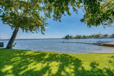 Lake Home For Sale in Granite Shoals, Texas