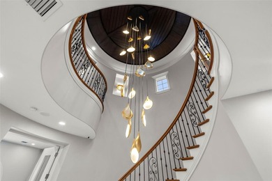 ELEVATED. SECURE. EXCEPTIONAL. Skip Palm Beach & Sarasota - photo 5