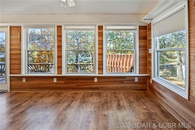 36X46 Man Cave has an office/workshop/Crafts area with a window - photo 14