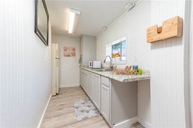 ATTENTION ALL BUYERS! THE OWNER IS OFFERING SELLER FINANCING (NO - photo 23