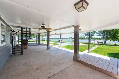 ATTENTION ALL BUYERS! THE OWNER IS OFFERING SELLER FINANCING (NO - photo 29