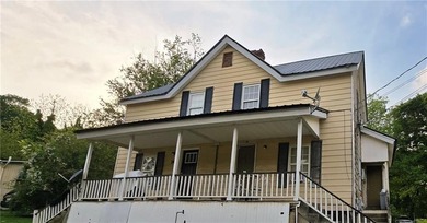 Lake Lanier Home Sale Pending in Gainesville Georgia