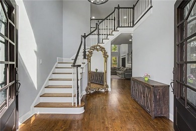 PRICED BELOW MARKET VALUE FOR EXCEPTIONAL VALUE ! Enjoy a - photo 3