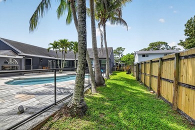 Beautiful SFM, 5/2.5/2 on a half acre land, with no HOA! Enjoy - photo 38